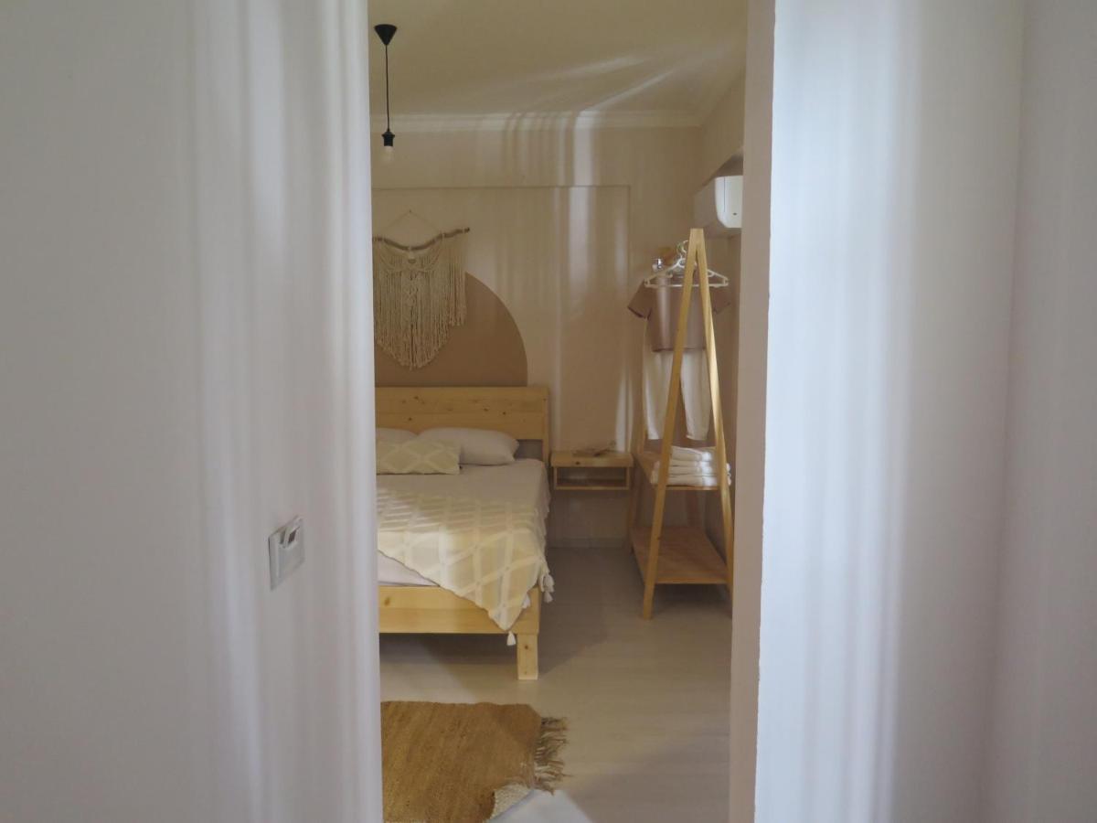 دمرة Santa Suites- Near Saint Nicholas Church المظهر الخارجي الصورة