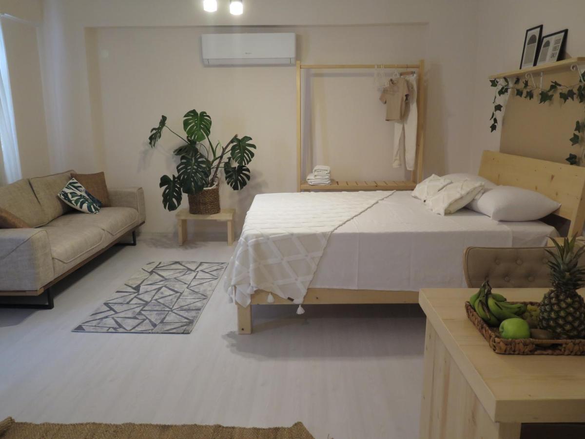 دمرة Santa Suites- Near Saint Nicholas Church المظهر الخارجي الصورة