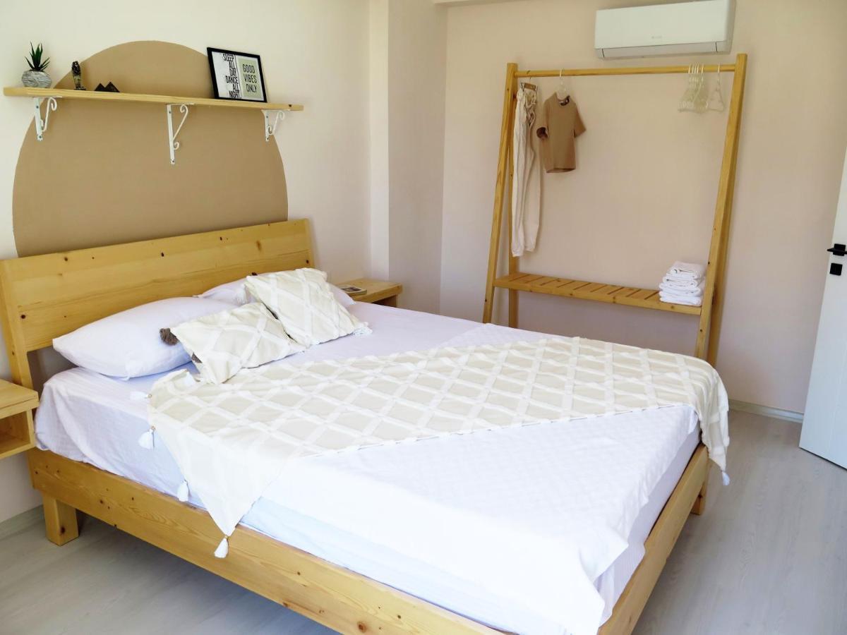 دمرة Santa Suites- Near Saint Nicholas Church المظهر الخارجي الصورة